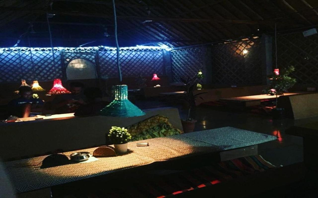 Hotel Megha Resort Hampi Exterior photo